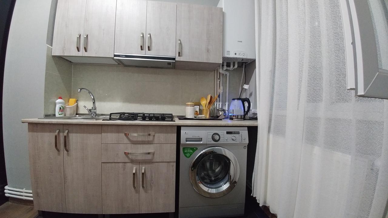 Apartment Freedom Square Тбилиси Екстериор снимка