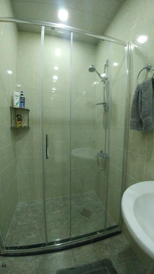 Apartment Freedom Square Тбилиси Екстериор снимка