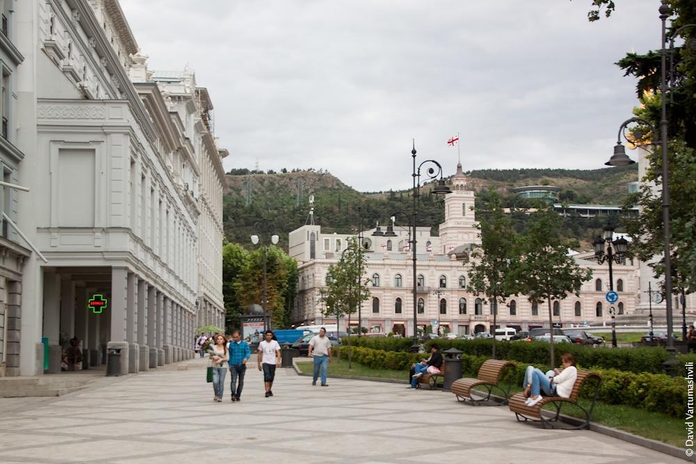 Apartment Freedom Square Тбилиси Екстериор снимка